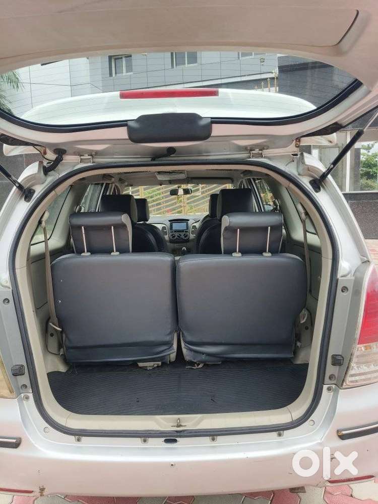 Toyota Innova 2.5 G (diesel) 7 Seater, 2009