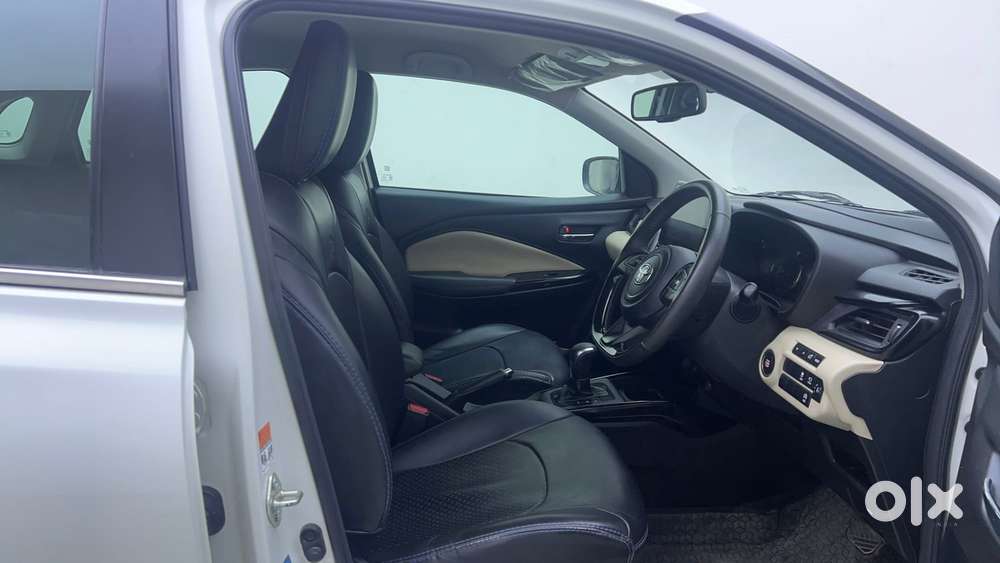 Toyota Glanza 1.2 V Amt, 2024, Petrol