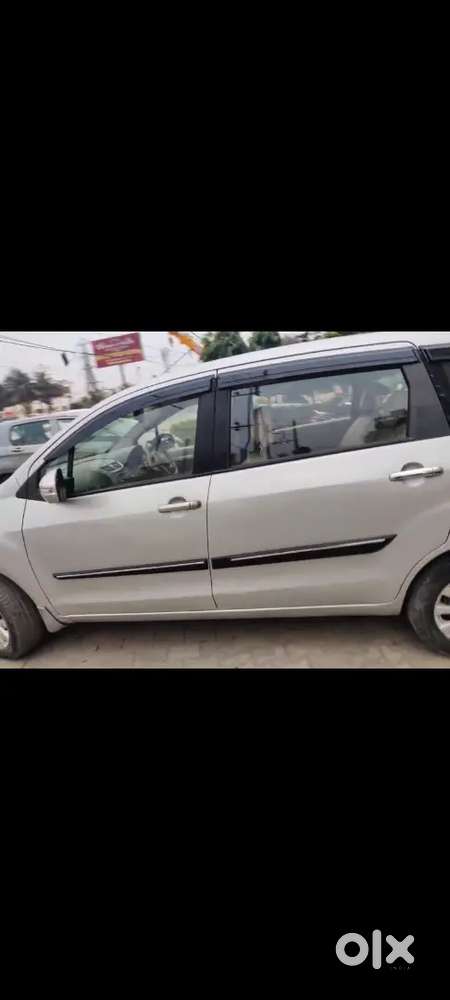 Maruti Suzuki Ertiga 2015 Diesel 75000 Km Driven