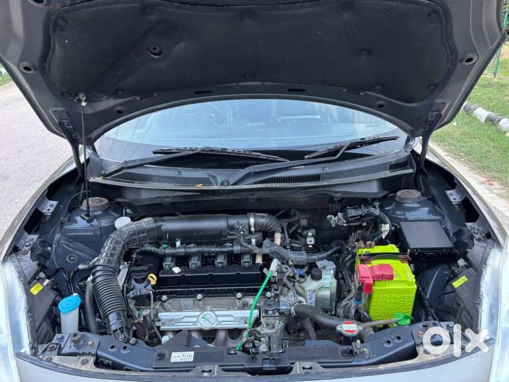 Maruti Suzuki Swift 1.3 Zxi, 2022, Petrol