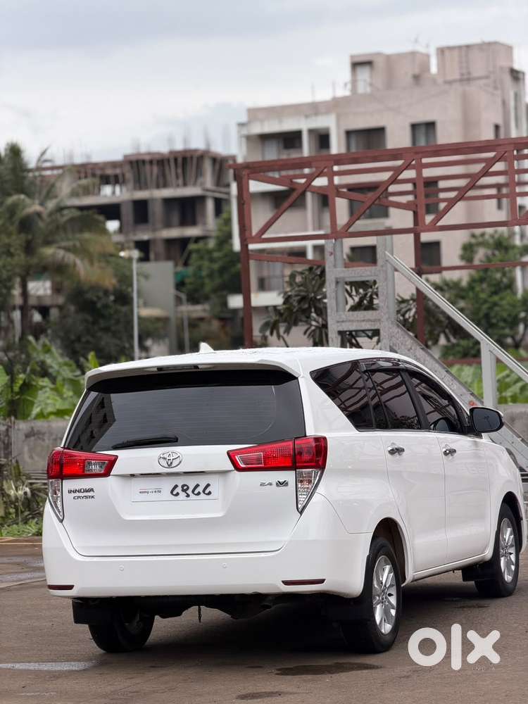 Toyota Innova Crysta 2.7 V, 2019, Diesel