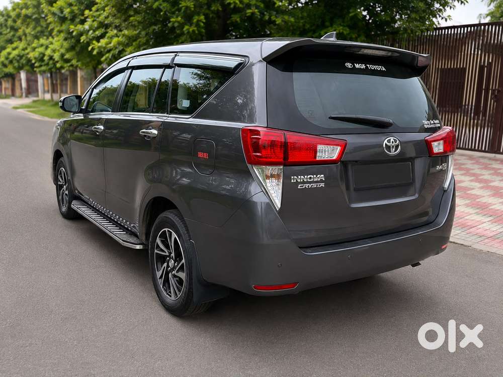 Toyota Innova Crysta 2.4 Gx Limited Edition At 7 Str, 2022, Diesel
