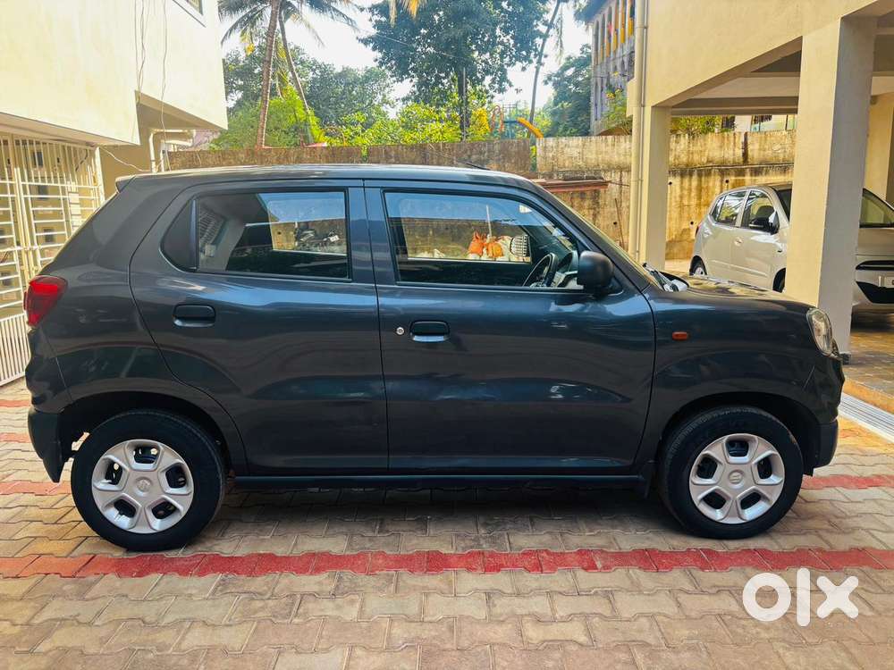 Maruti Suzuki S-presso Vxi At, 2022, Petrol