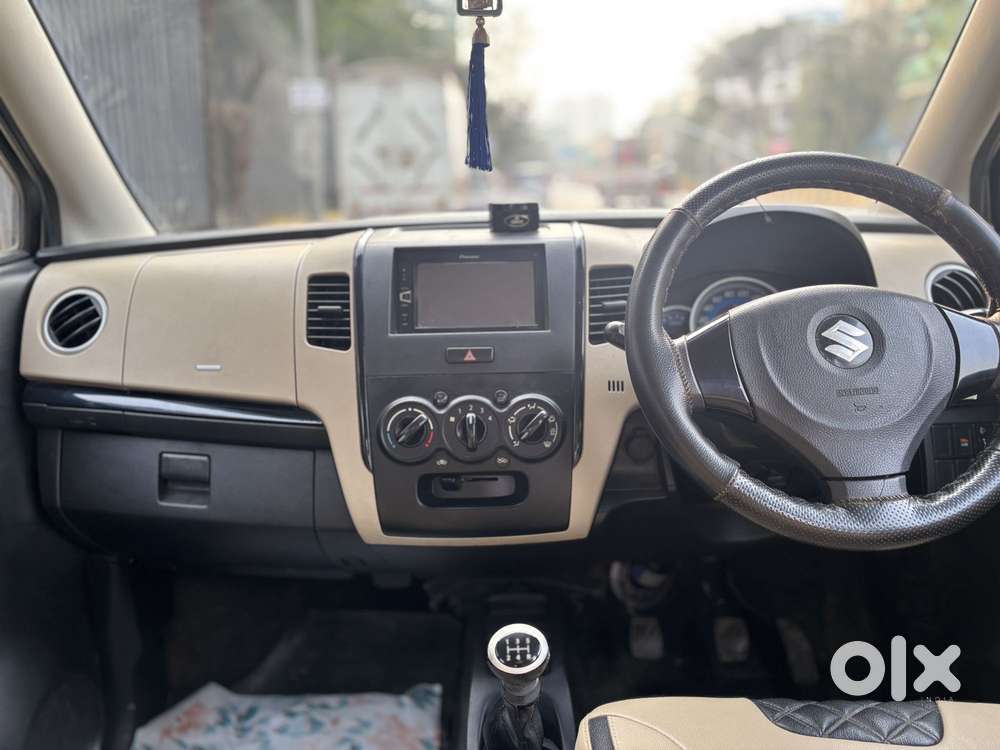Maruti Suzuki Wagon R Stingray 1.0 Vxi Plus, 2017, Petrol