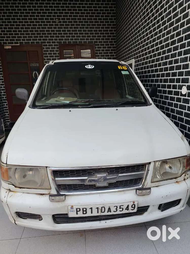 Tavera 230000