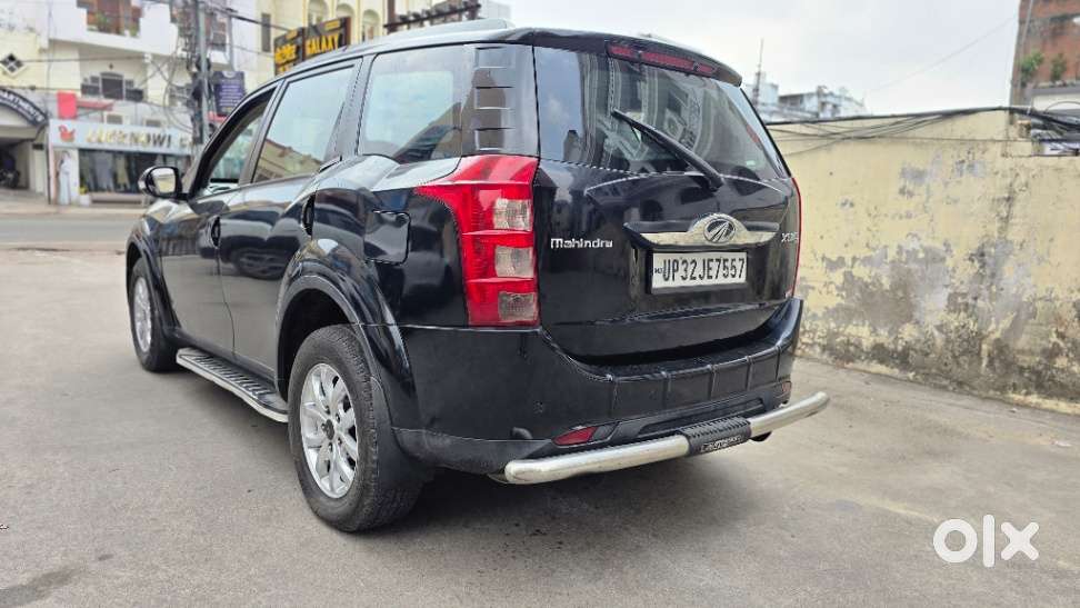 Mahindra Xuv500 W9, 2017