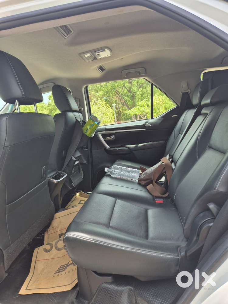 Toyota Fortuner 4x2 At 2.8 Diesel, 2022, Diesel