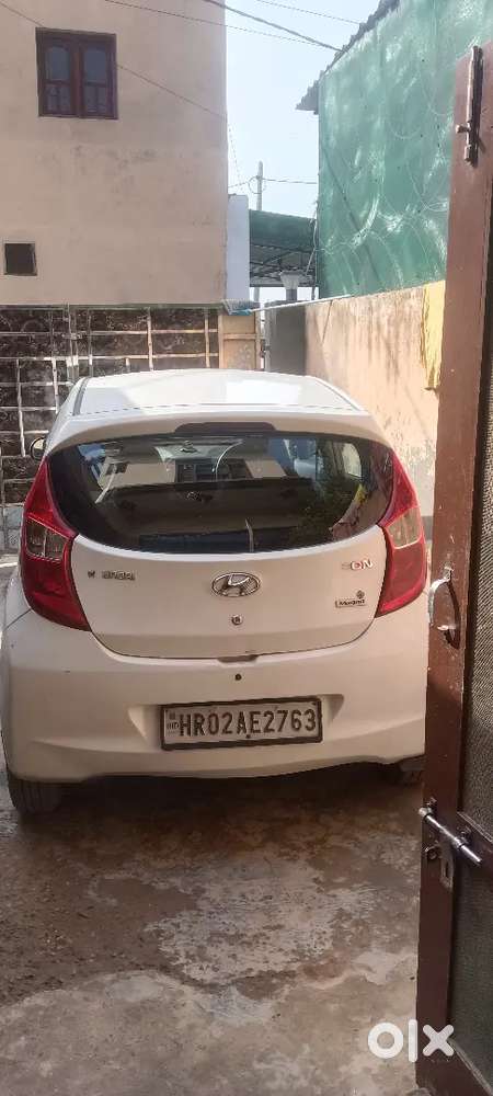 Hyundai Eon Magna+ 2014 Petrol