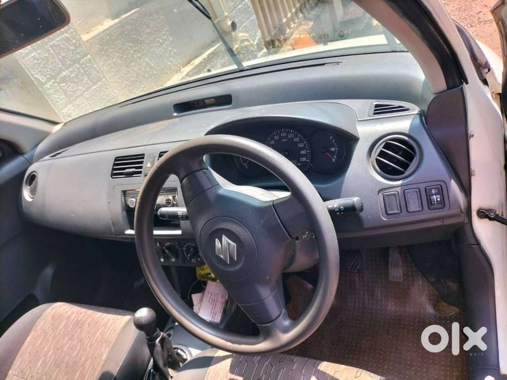 Maruti Suzuki Swift Dzire 2010 Petrol Well Maintained