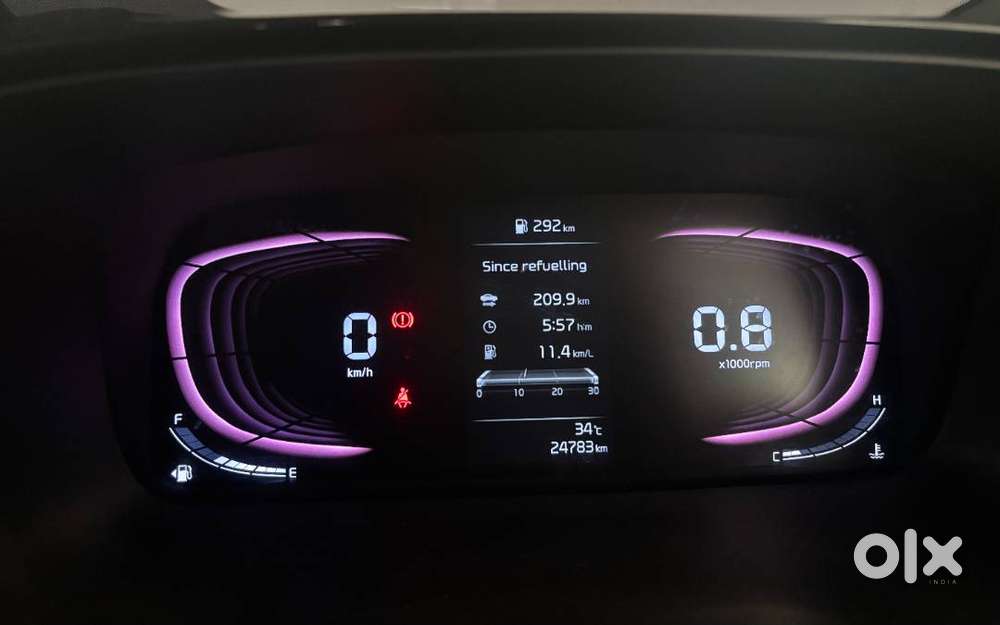 Kia Caresn Top Model Luxury Plus For Sale - Excellent Condition