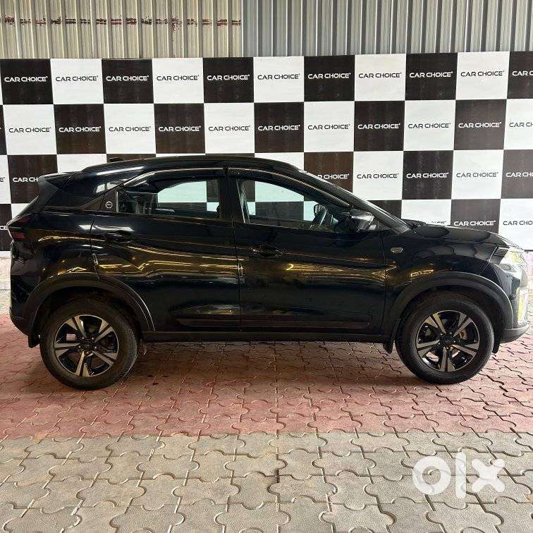 Tata Nexon Fearless Plus S 1.2 Revotron Petrol 7 Dca  Dt, 2024, Petr..