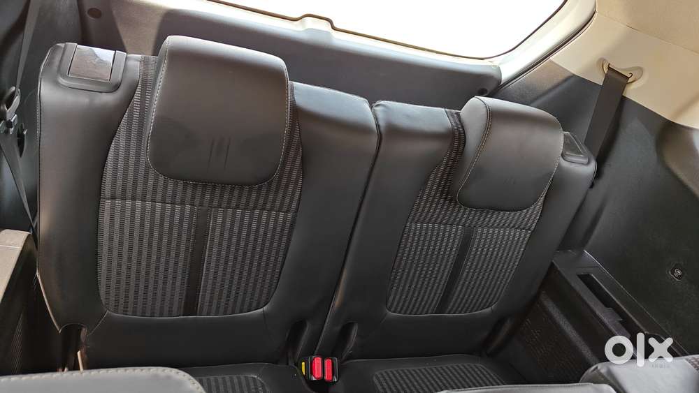 Kia Carens 1.5 Premium 7 Str, 2023, Petrol