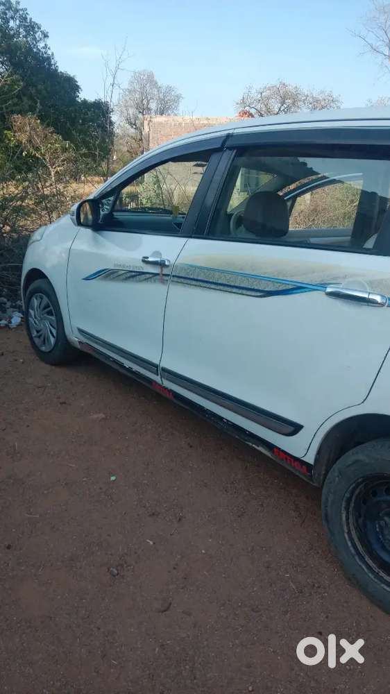 Maruti Suzuki Ertiga 2012 Vdi