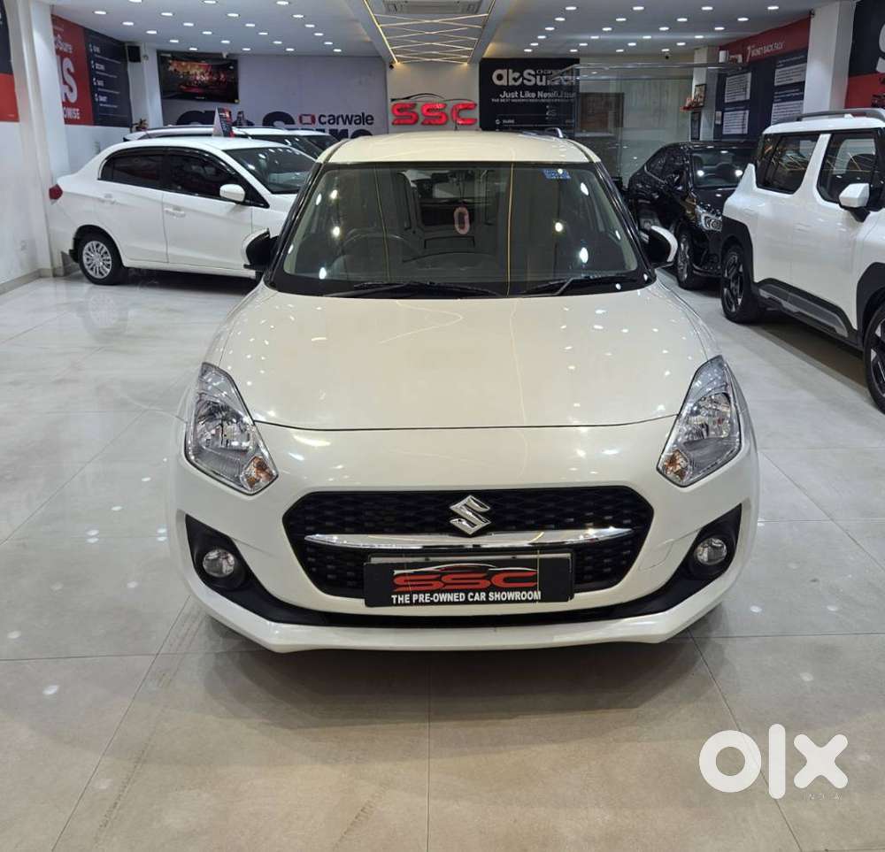 Maruti Suzuki Swift Vxi + Manual, 2023, Petrol
