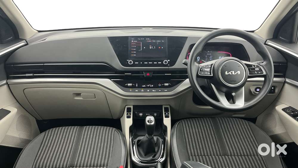 Kia Carens Luxury (o)1.5 Turbo Petrol Dct 7 Str, 2024, Petrol
