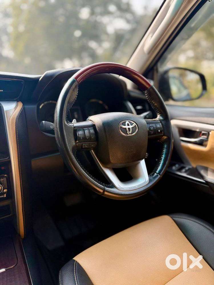Toyota Fortuner 4x2 At 2.8 Diesel, 2019, Diesel