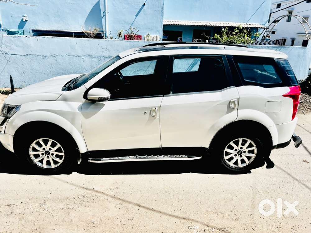 Mahindra Xuv500 Diesel 2016 Showroom Condition Top Mode