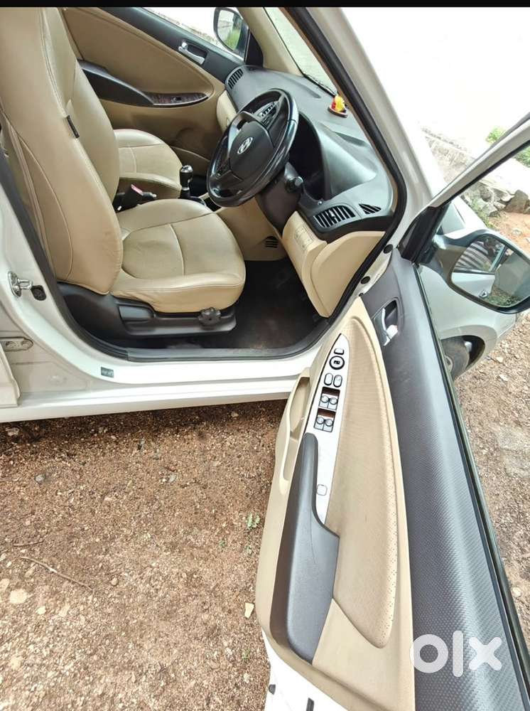 Hyundai New Verna 2017