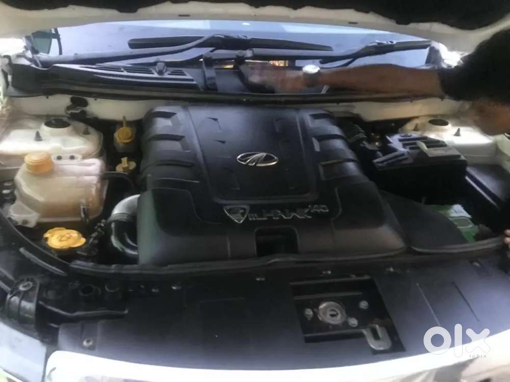 Mahindra Xuv500 2012 Diesel 90000 Km Driven