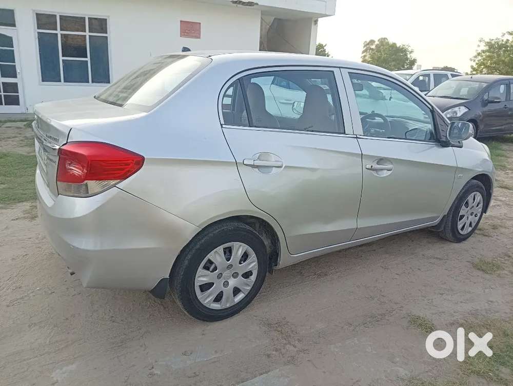 2015 Honda Amaze 1.5 E Idtec