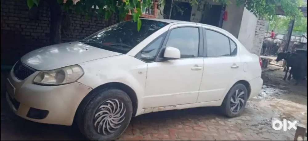 Maruti Suzuki Sx4 2010 New Tyer Back Camera Engine Ok Jise Leni Vo Sms