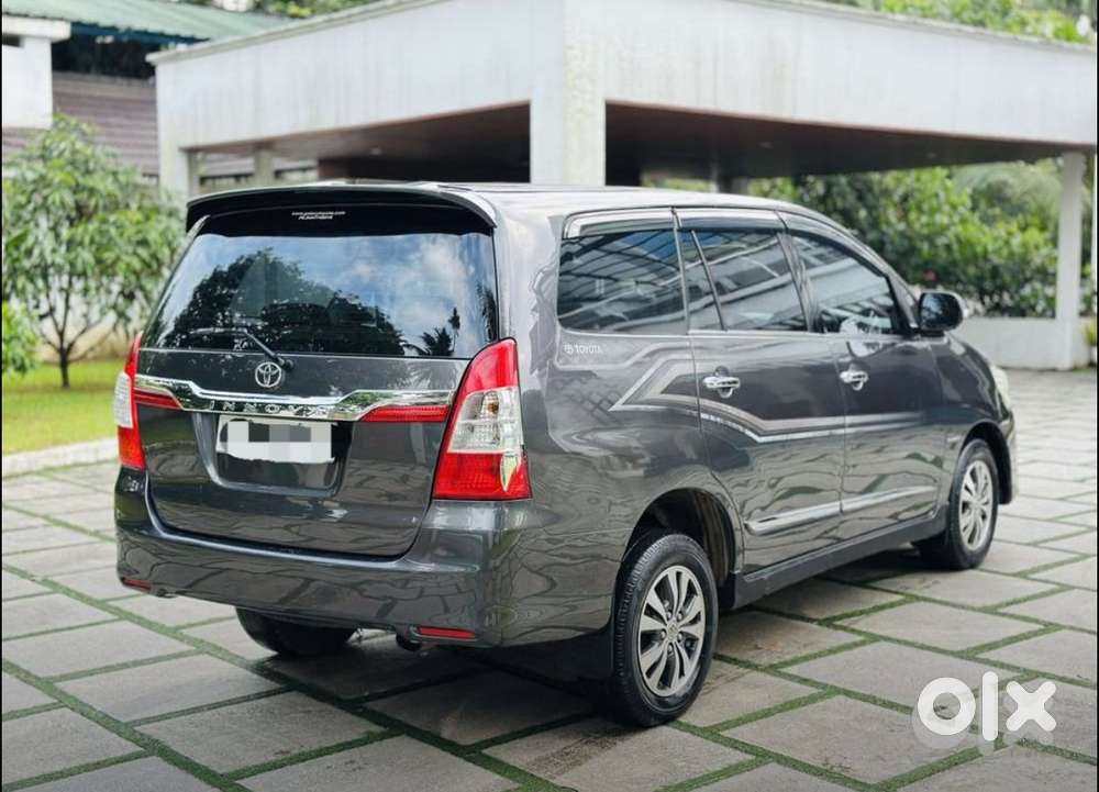 Toyota Innova 2.5 Z Diesel 7 Seater, 2015, Diesel