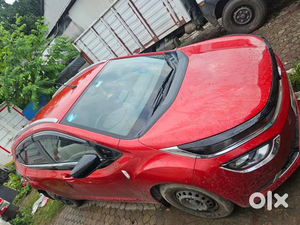 Tata Altroz 1.2 Xe Rhytm Petrol, 2020, Petrol