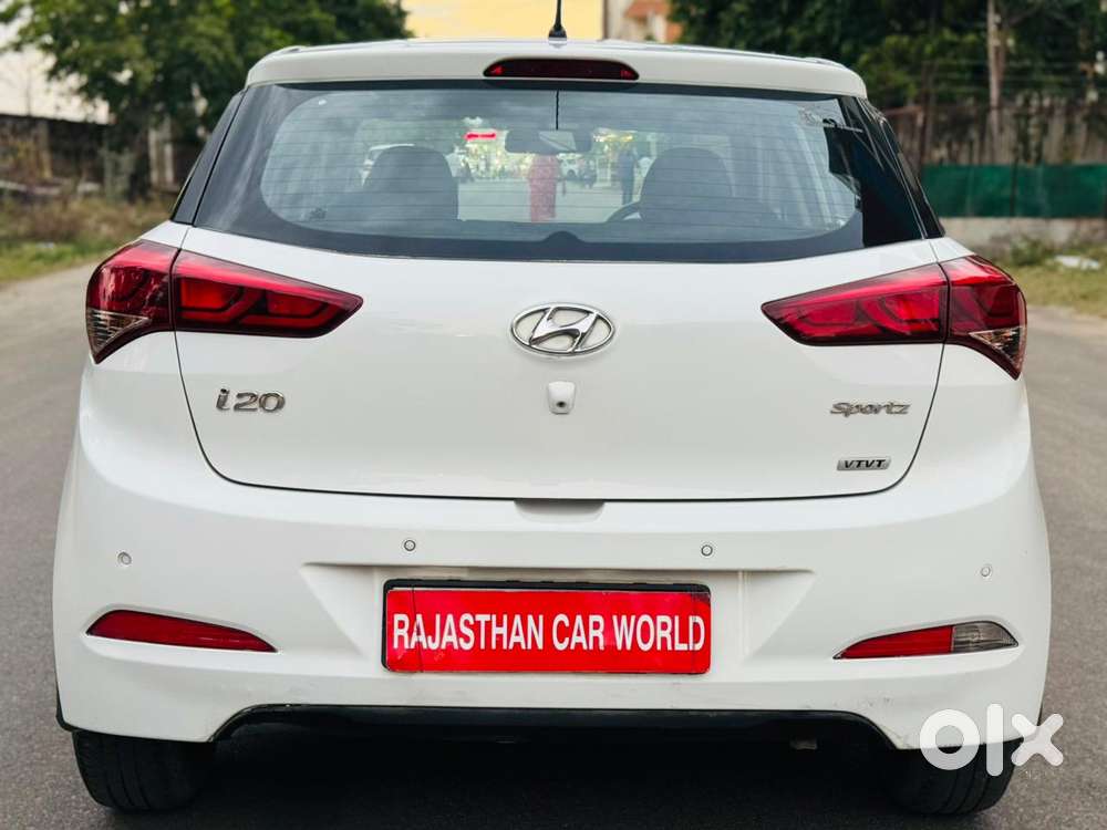 Hyundai I20 Sportz 1.4 At Vtvt, 2016, Petrol