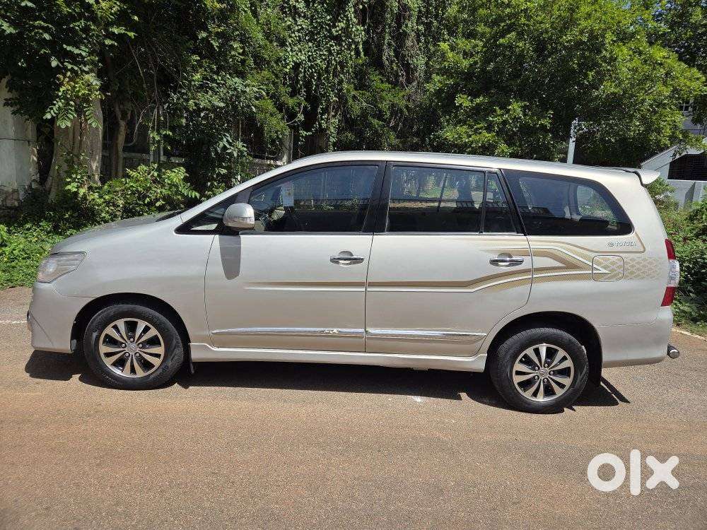 Toyota Innova 2.5 Vx 8 Str, 2015, Diesel