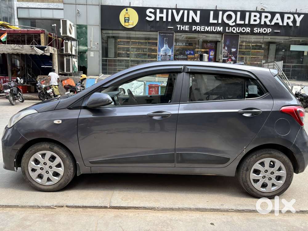 Hyundai Grand I10 1.2 Kappa Sportz Option, 2016, Cng & Hybrids