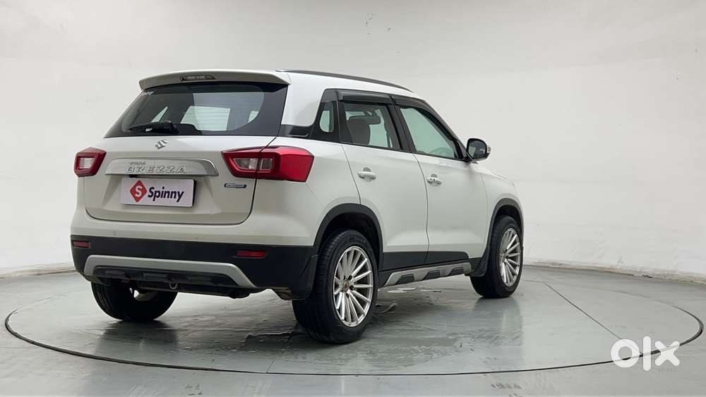 Maruti Suzuki Vitara Brezza 1.5 Zxi Plus At, 2021, Petrol