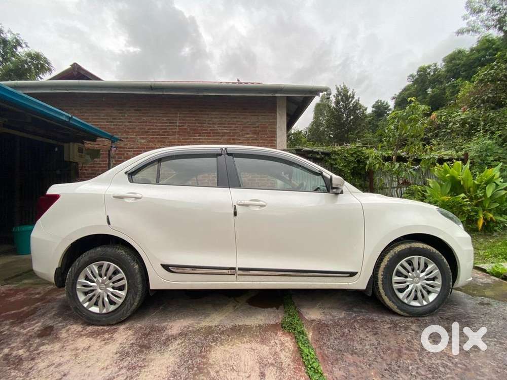 Maruti Suzuki Dzire 2022 Petrol 29000 Km Driven
