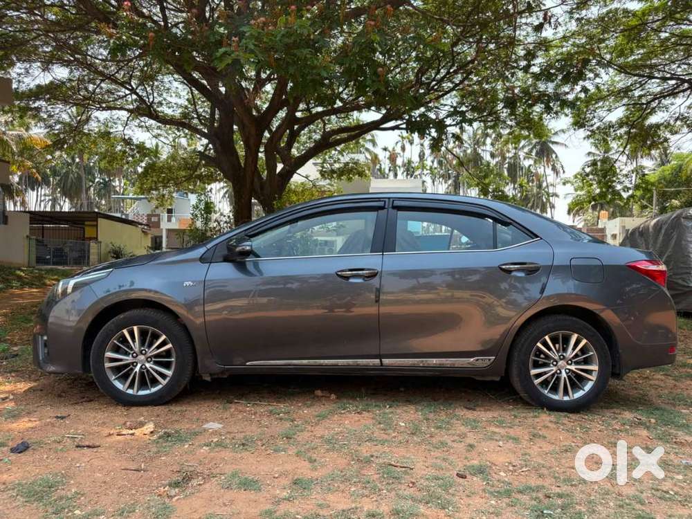 Toyota Corolla Altis Automatic(2015)petrol + Cng Excellent Condition