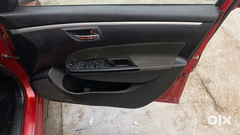 Maruti Suzuki Swift 2011-2014 Vxi, 2013, Petrol