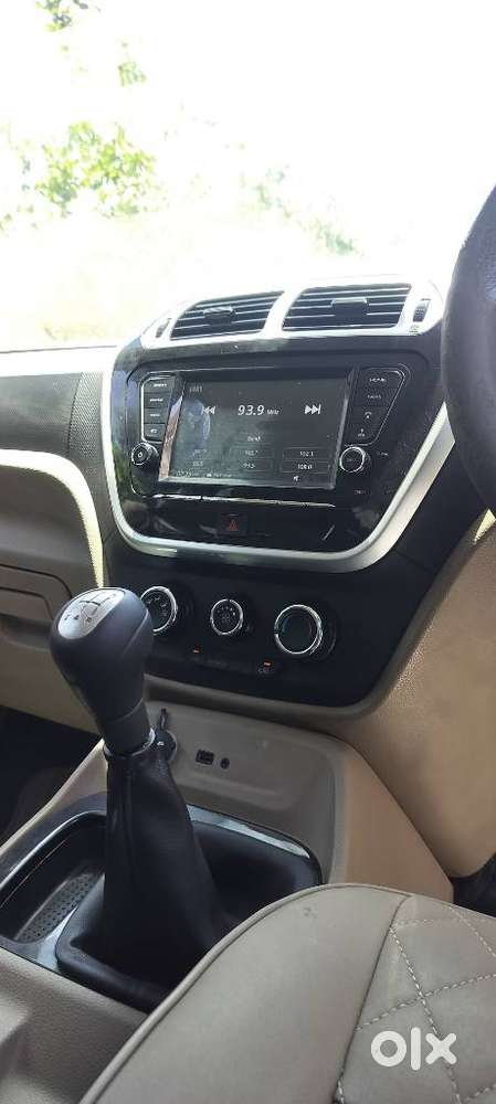 Mahindra Tuv 300 T10, 2020, Diesel