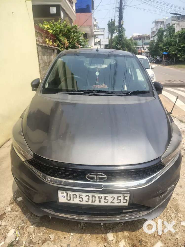 Tata Tiago 1.2 Liter Revetron Engine Top Model Xz+