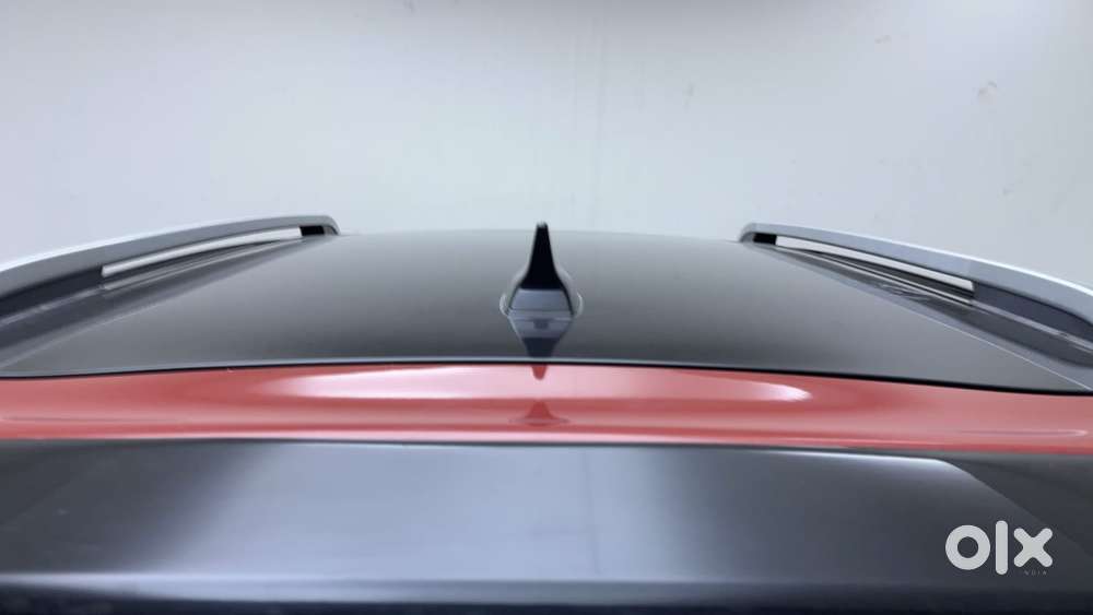 Maruti Suzuki Vitara Brezza 1.5 Zxi Plus Dual Tone, 2022, Petrol