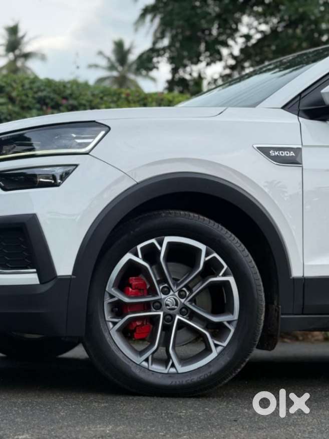 Skoda Kushaq 1.5 Tsi Style Dsg, 2021, Petrol