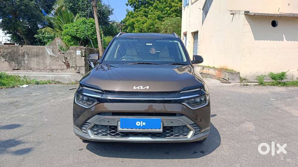 Kia Carens 1.4 Luxury Plus 6 Str, 2022, Petrol