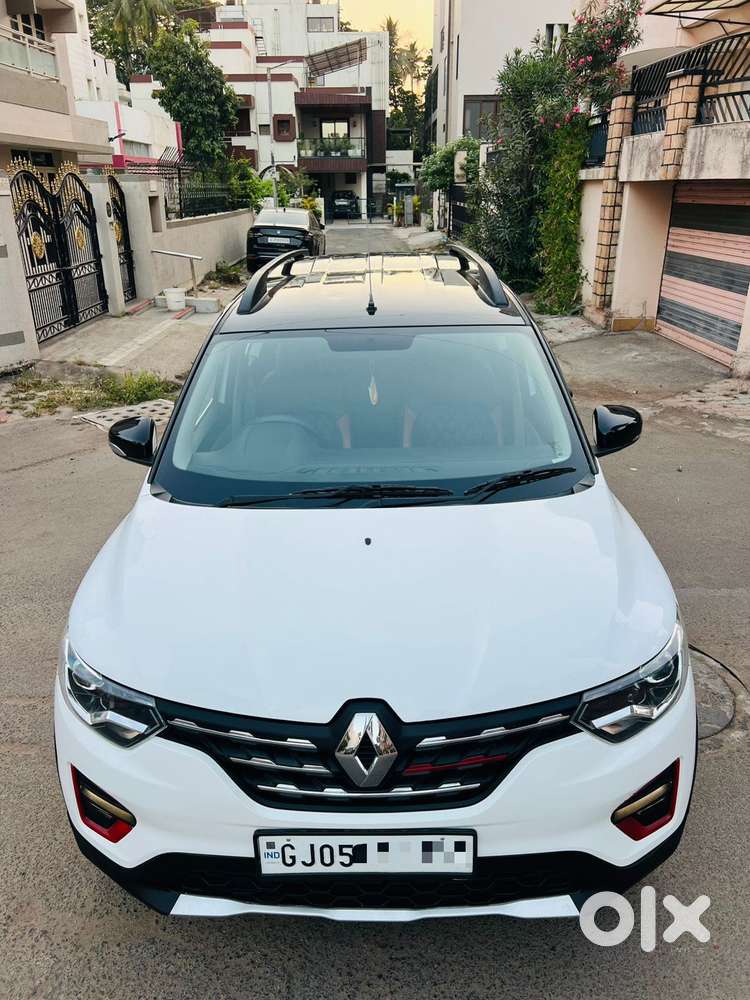 Renault Triber Rxz, 2022, Petrol