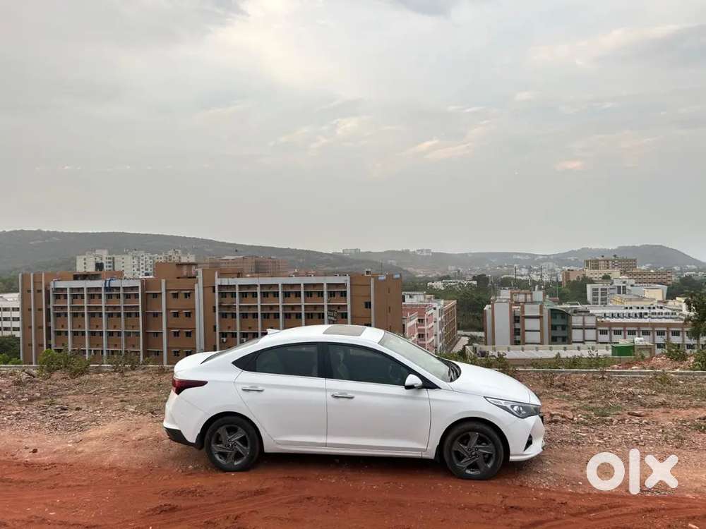 Hyundai Verna 2022 Diesel Well Maintained