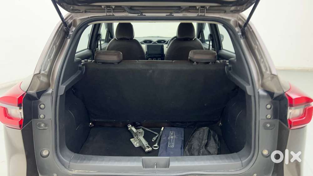 Nissan Magnite 1.0 Xe, 2022, Petrol