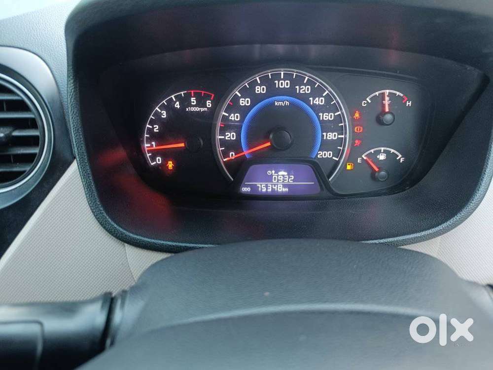 Hyundai Grand I10 1.2 Crdi Sportz, 2016, Diesel