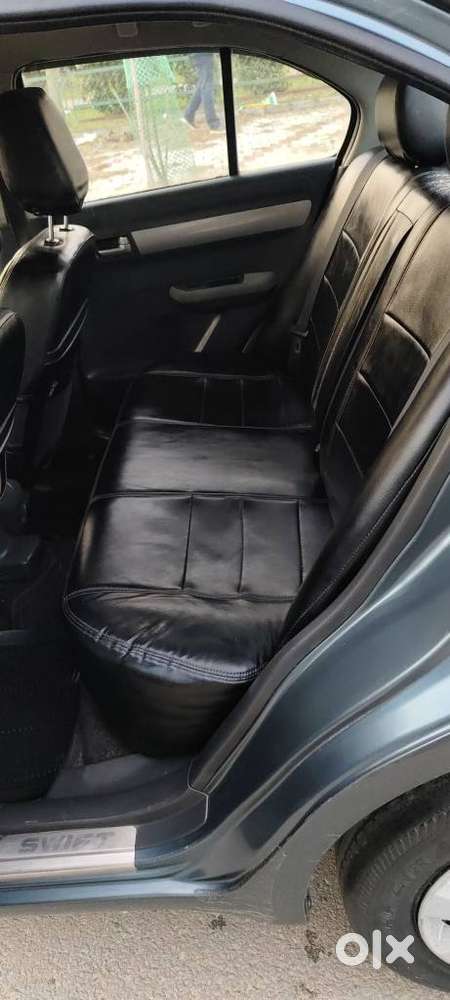 Maruti Suzuki Swift Dzire Vxi Optional, 2009, Petrol