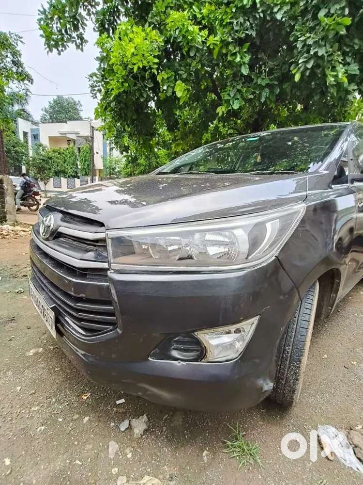 Toyota Innova Crysta 2017 Diesel 115000 Km Driven