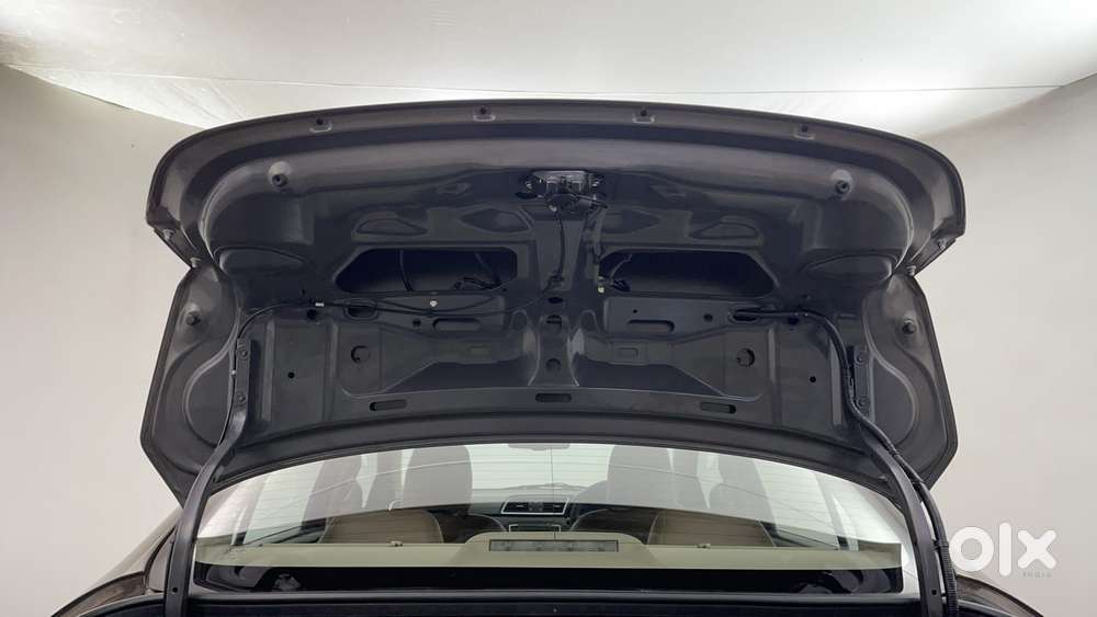 Maruti Suzuki Ciaz 2014-2017 At Zxi, 2016, Petrol