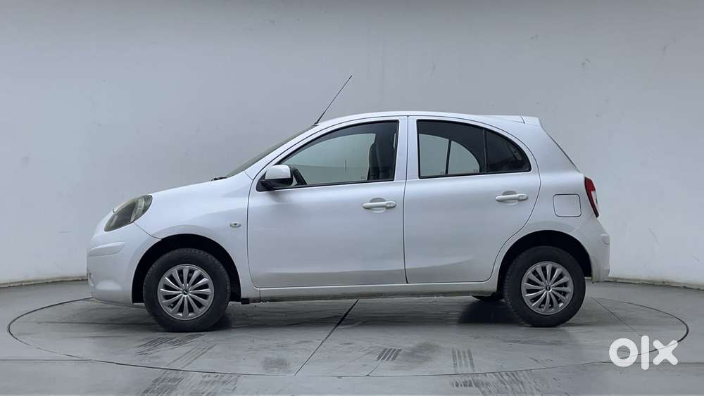 Nissan Micra Active Xv, 2016, Petrol