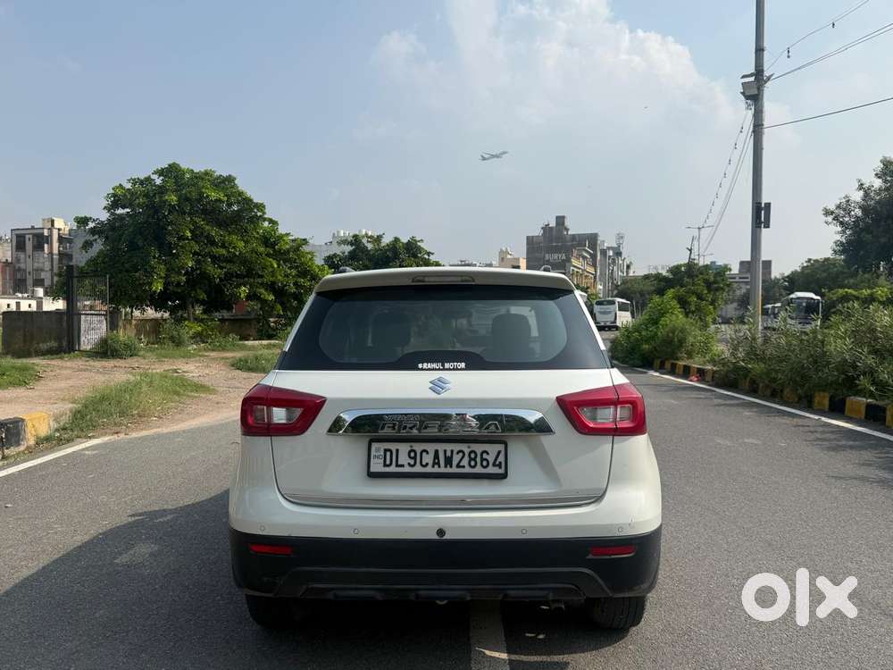 Maruti Suzuki Vitara Brezza 1.5 Lxi, 2021, Petrol