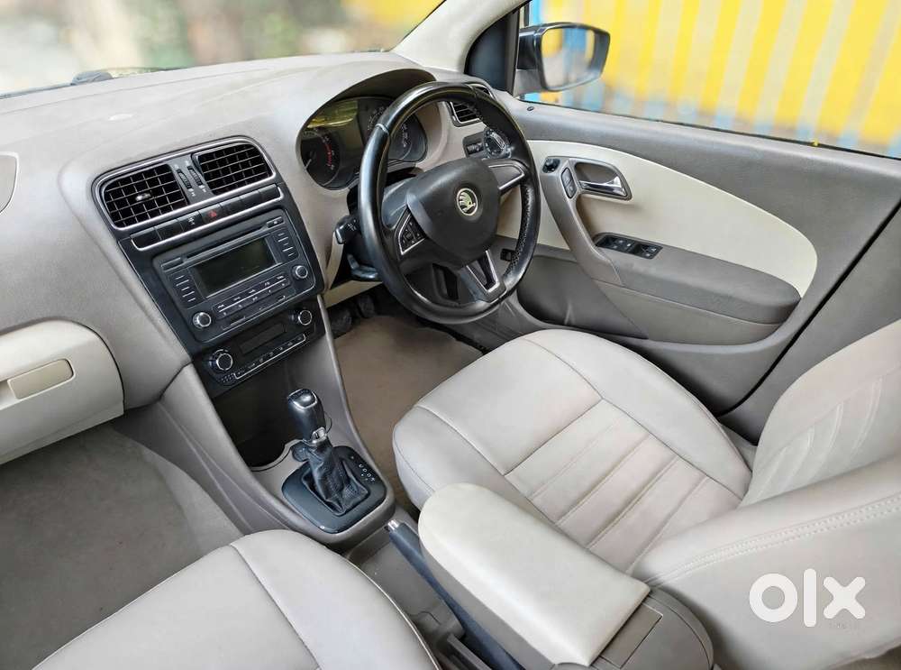 Skoda Rapid 1.6 Mpi At Elegance Black Package, 2015, Petrol
