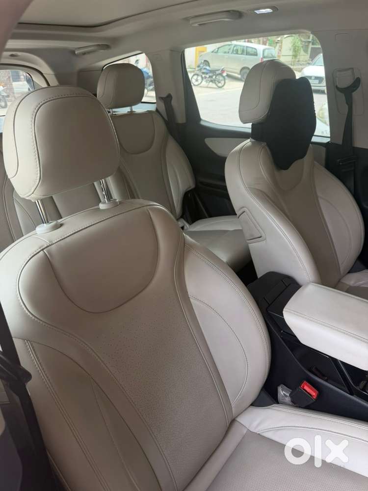 Mahindra Xuv700 Diesel 2022